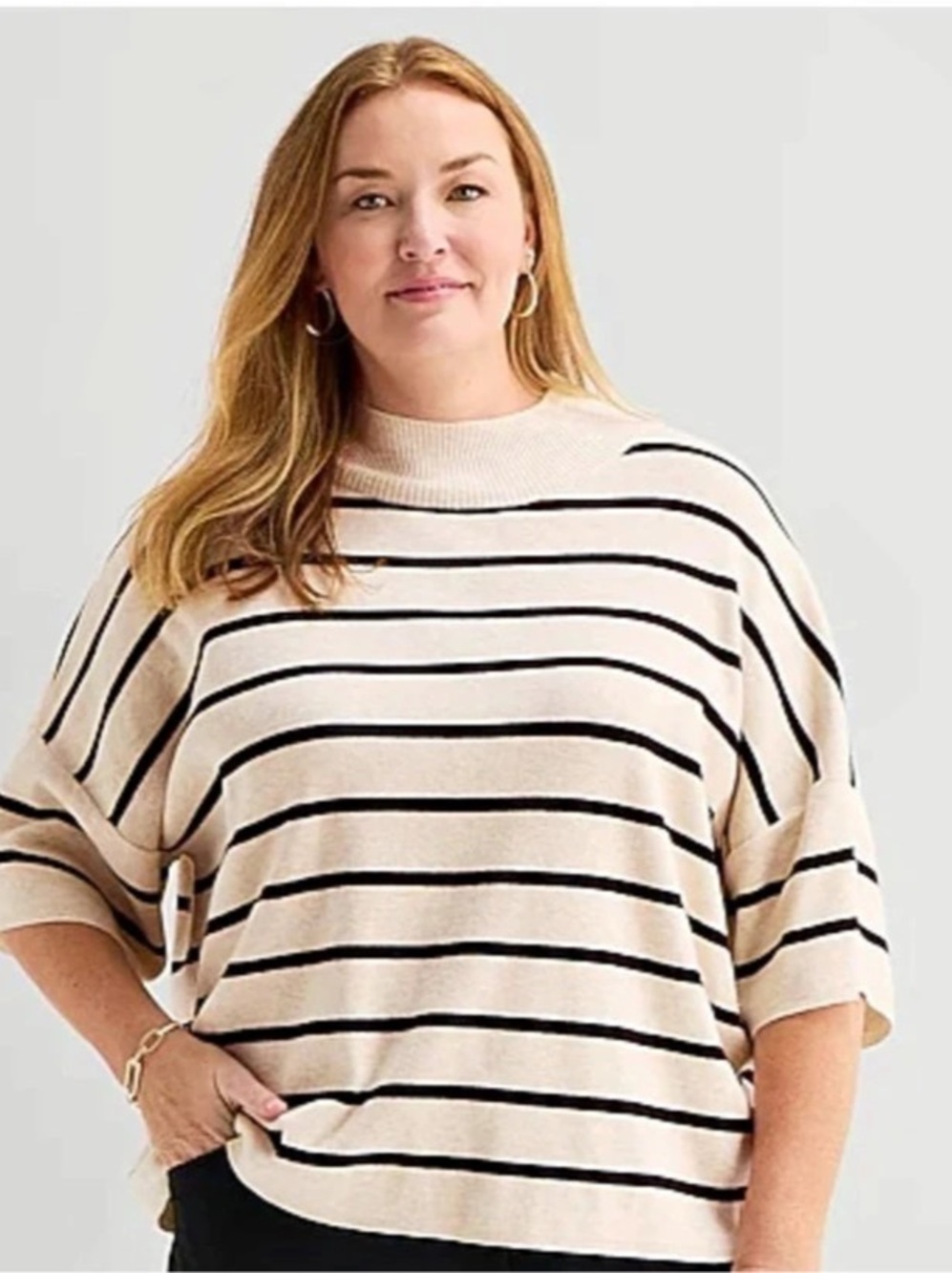 Liz Claiborne Striped Crewneck Sweater in Cream & Black Size Medium NWT